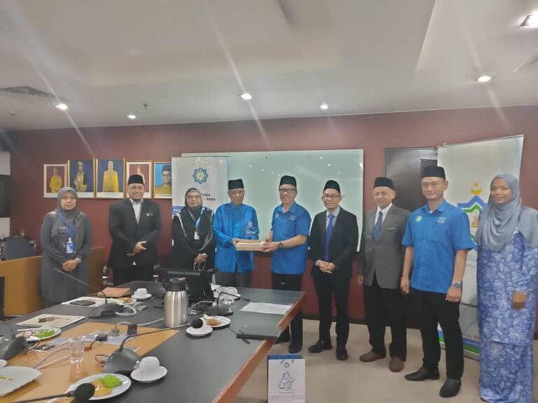 295383363 5620241914677058 8559