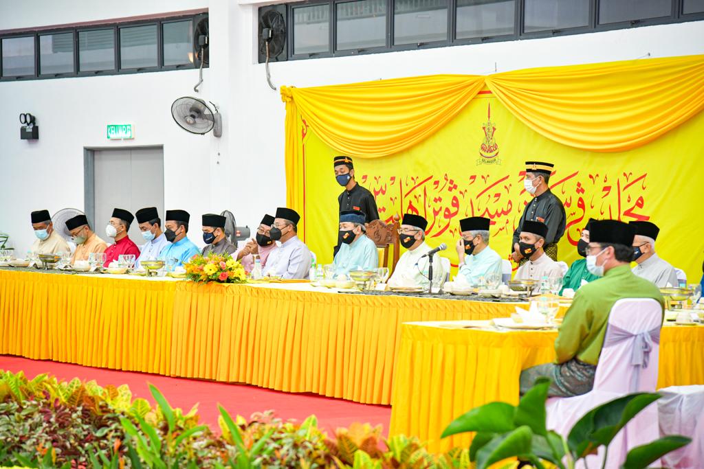 305395032_472304674814737_83155677