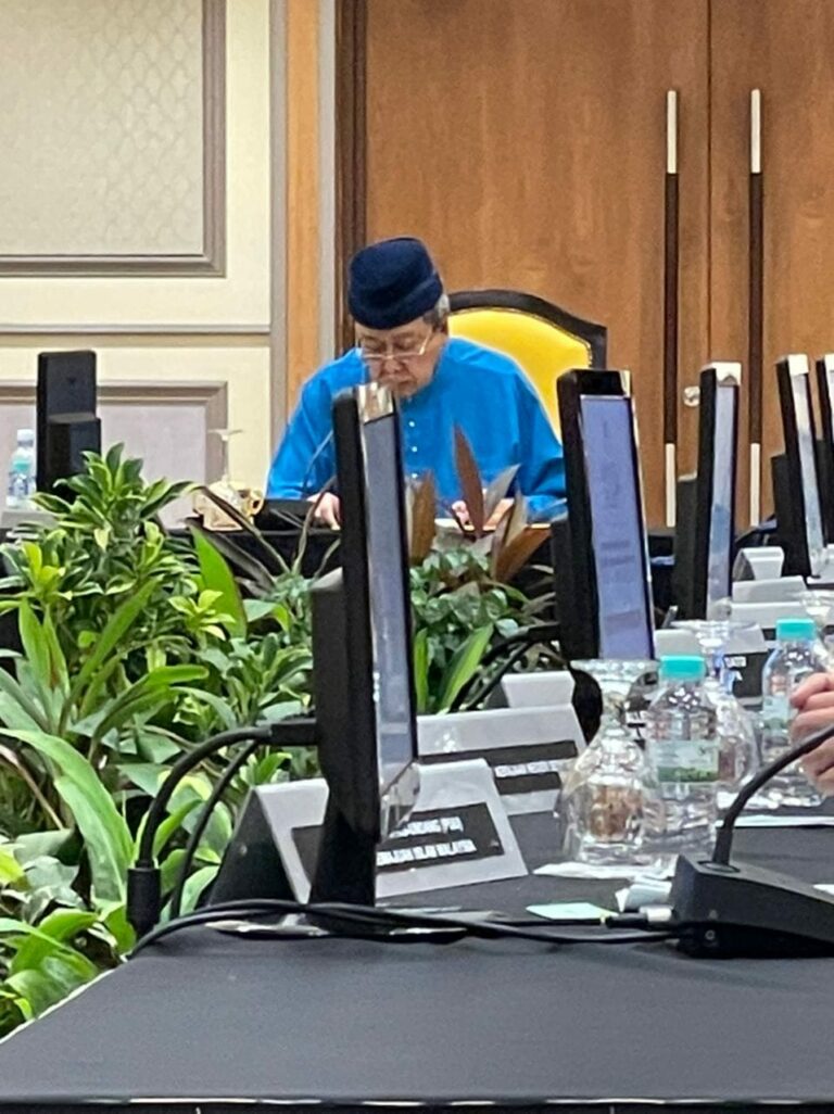 310545106 481034950608376 7591693126194393260 n 1 min