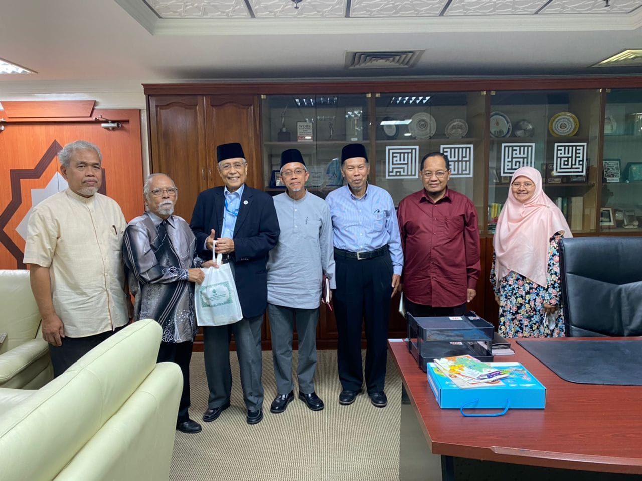 310545106_481034950608376_7591693126194393260_n-1