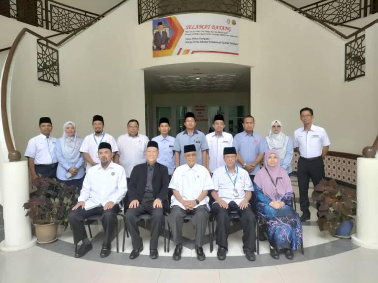 310968469 4927697761015