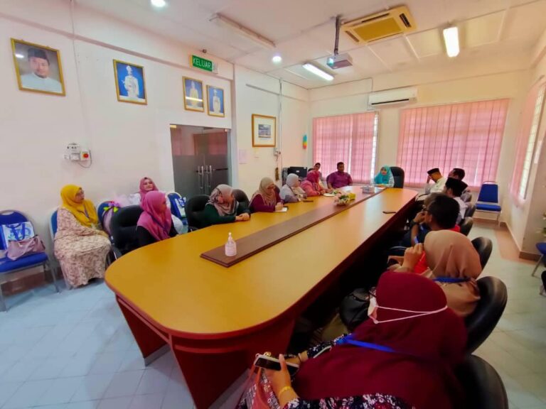 330126571 921428242224629 7845456254863078430 n min