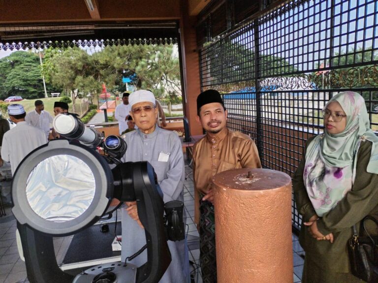 342053882 985319129302364 183978