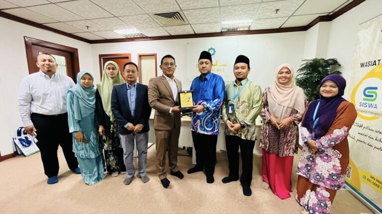 345864677 19087379 min