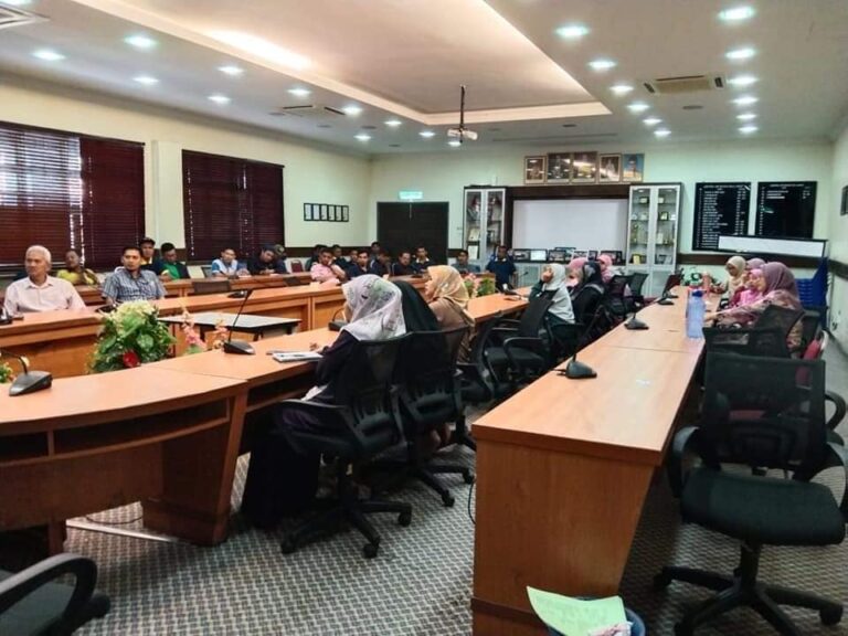 352213365 640426621 min