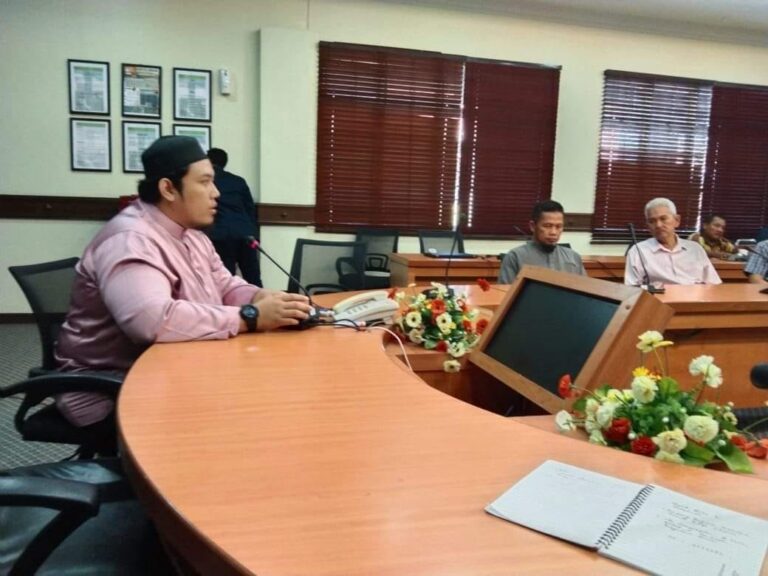 353448528 6404267313358 min