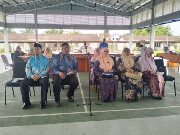 376827583 685960690115800 2153893063655427787 n 1