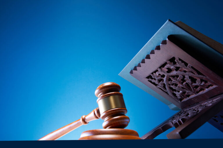 gavel hammer quran holy book muslim