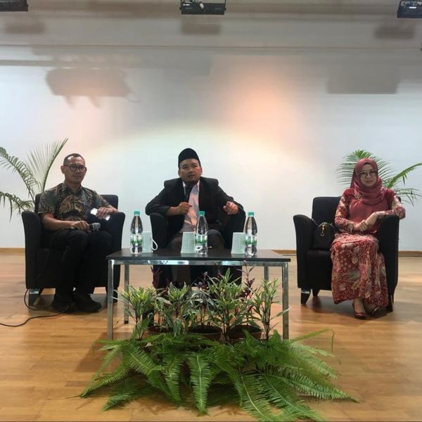 463463163 923923769652823 7772199404163262636 n 1