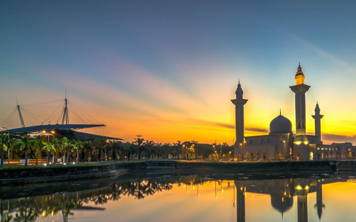 masjidbukitjelutong hakimmislan