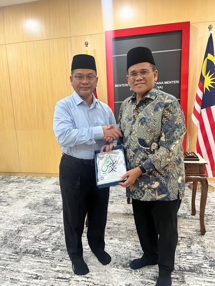 585357730_1225329356178928_6832060231518920539_n (1)