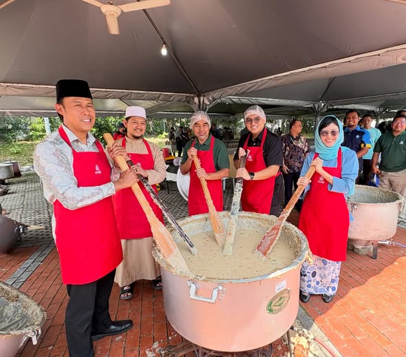 78815571 e2cc 4dbf b7d4 d6daa8c46f17